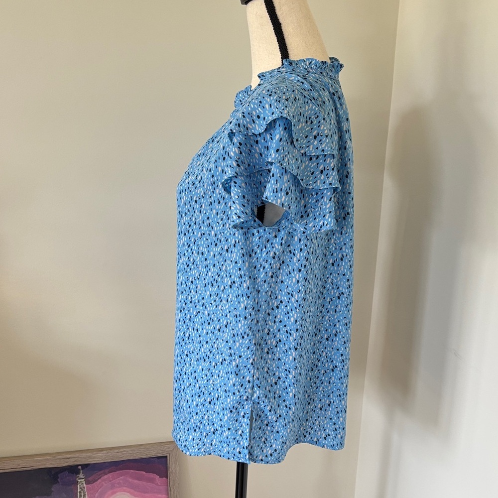 Liz Claiborne Light Blue Ruffle Sleeve Blouse - Picture 3 of 4